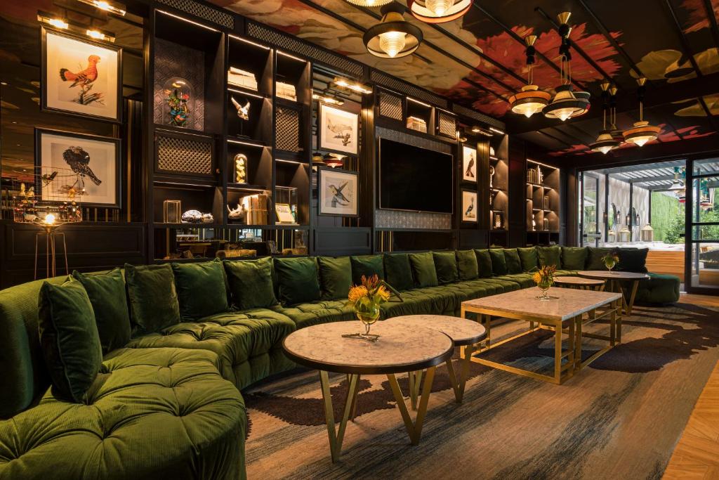 The Starling Atlanta Midtown, Curio Collection by Hilton